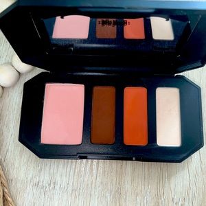 Kat Von D Shade & Light RUST  eye contour quad.
